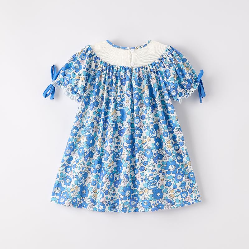 (In Stock)Girls Summer JESUS LOVES ME Embroidery Smocked Dress
