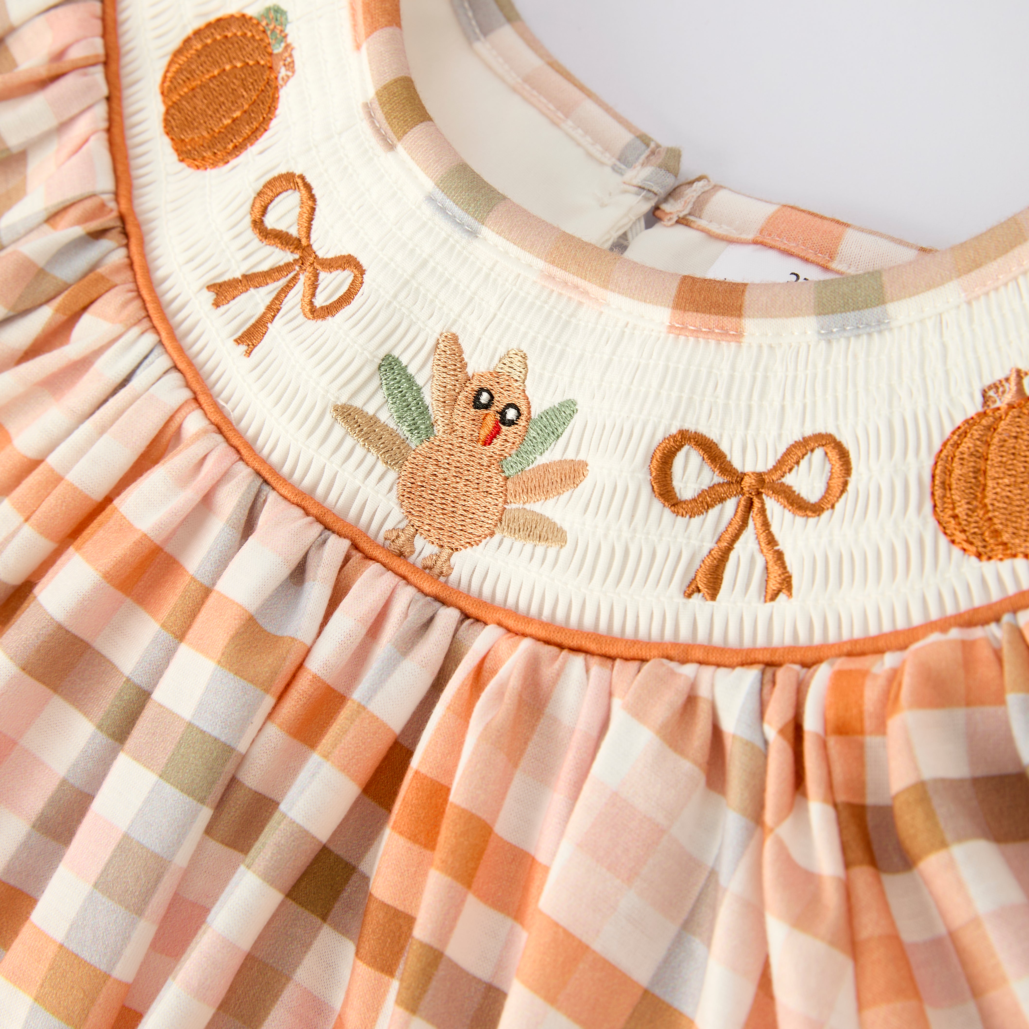 (In Stock)Girls Thanksgiving Turkey Embroidery Smocked Outfit Set