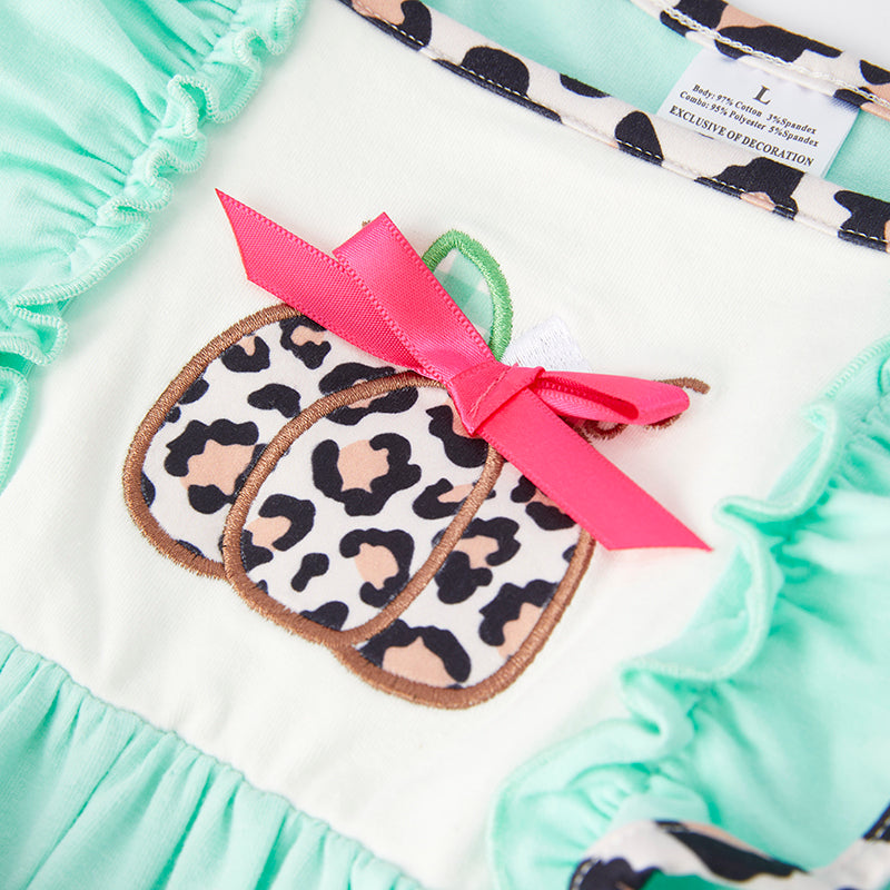 (In Stock E25-2-3)Girls Fall Leopard Pumpkin Applique Short Set