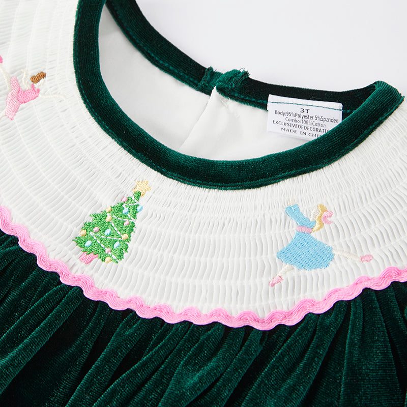 (In Stock E25-4-2)Girls Christmas Embroidery Green Velvet Smocked Dress