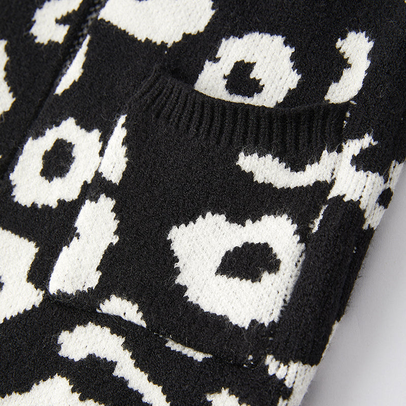 (In Stock G24-3-1 )Mommy and Me Fall Black-and-white Leopard Print Sweater Cardigan