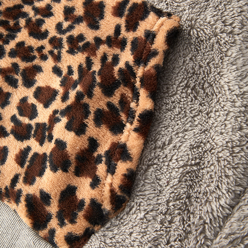 (In Stock L15-2-3)Adults Fall and Winter Grey Plush Hoodie