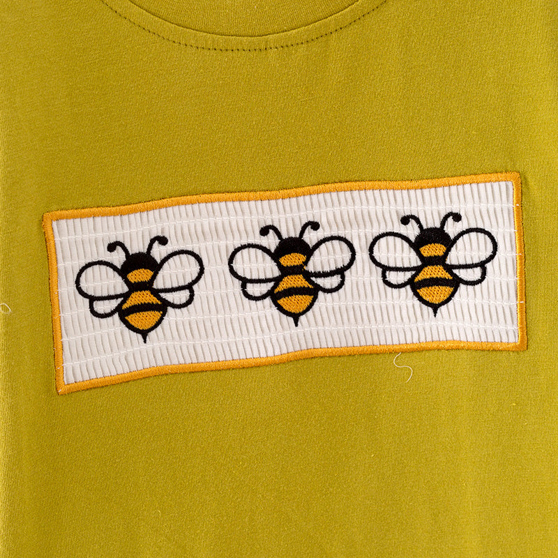 (In Stock)Boys Spring Bee Embroidery Smocked Shorts Set