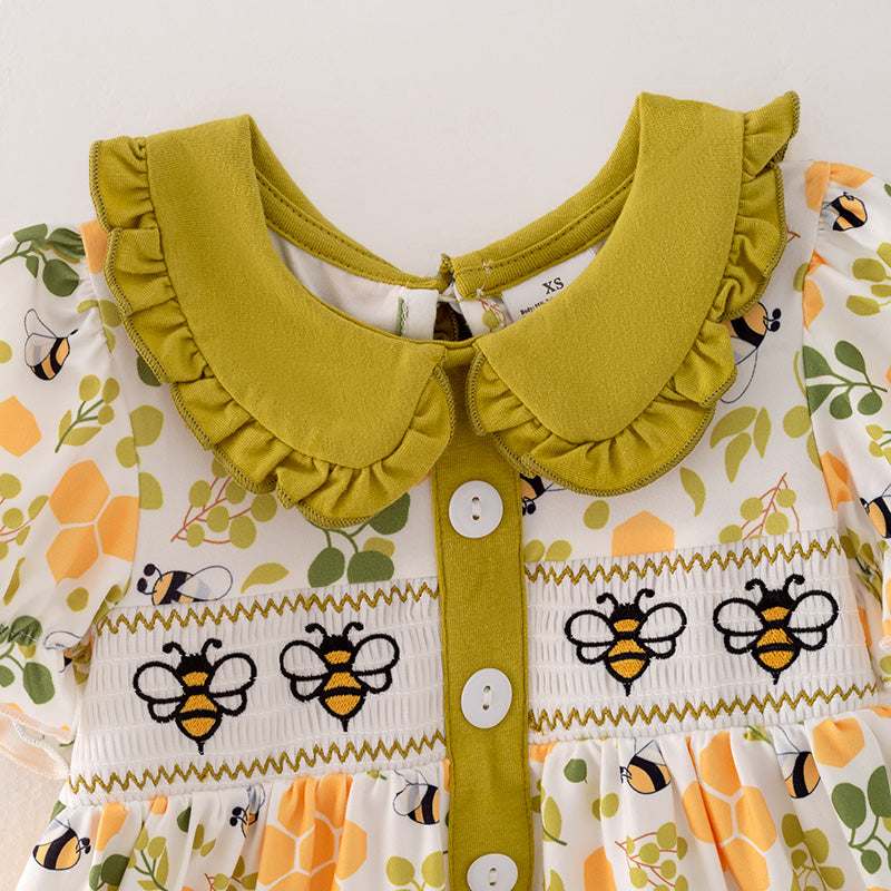 (In Stock)Girls Spring Bee Embroidery Smocked Dress