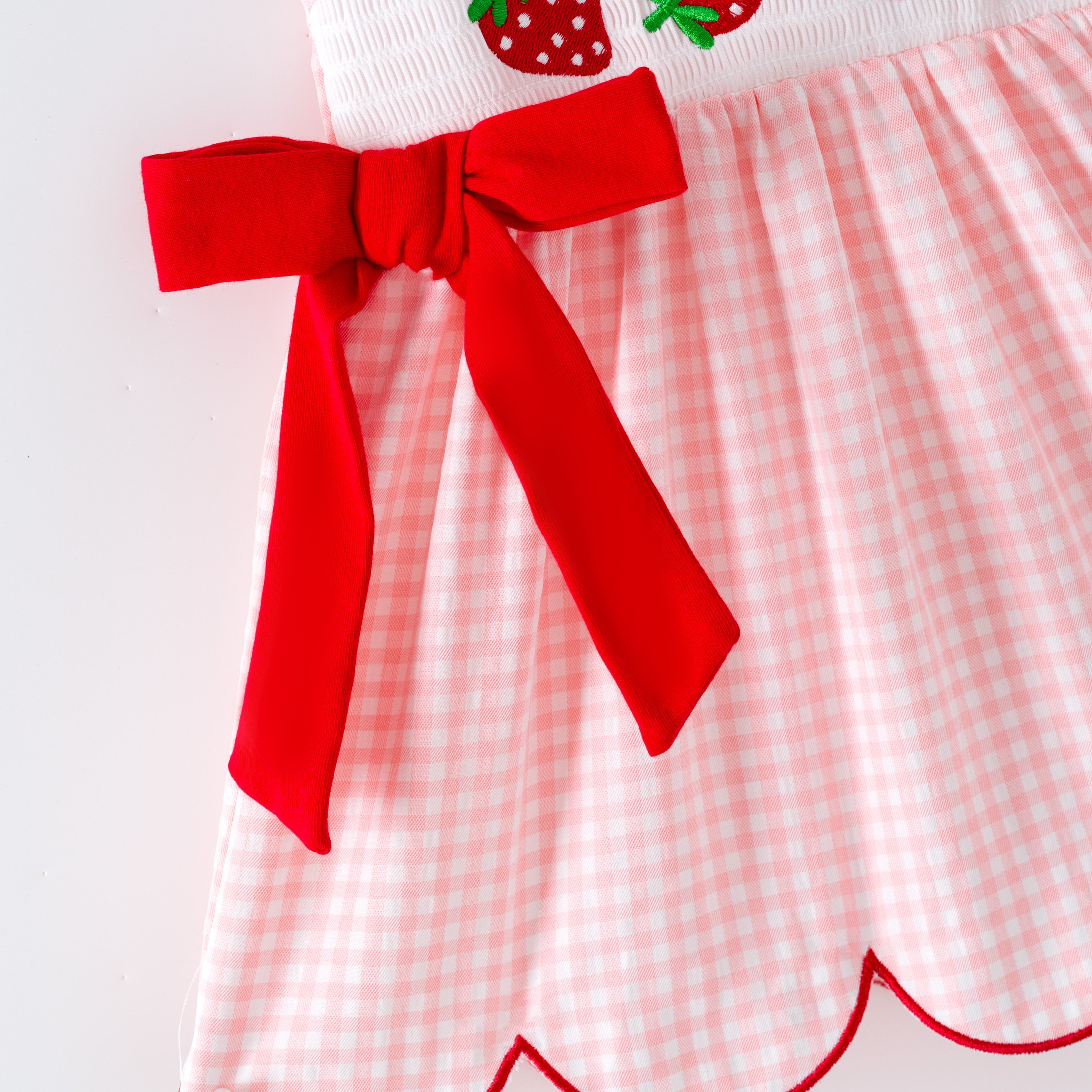 (In Stock)Girls Spring&Summer Strawberry Embroidery Smocked Set&Romper