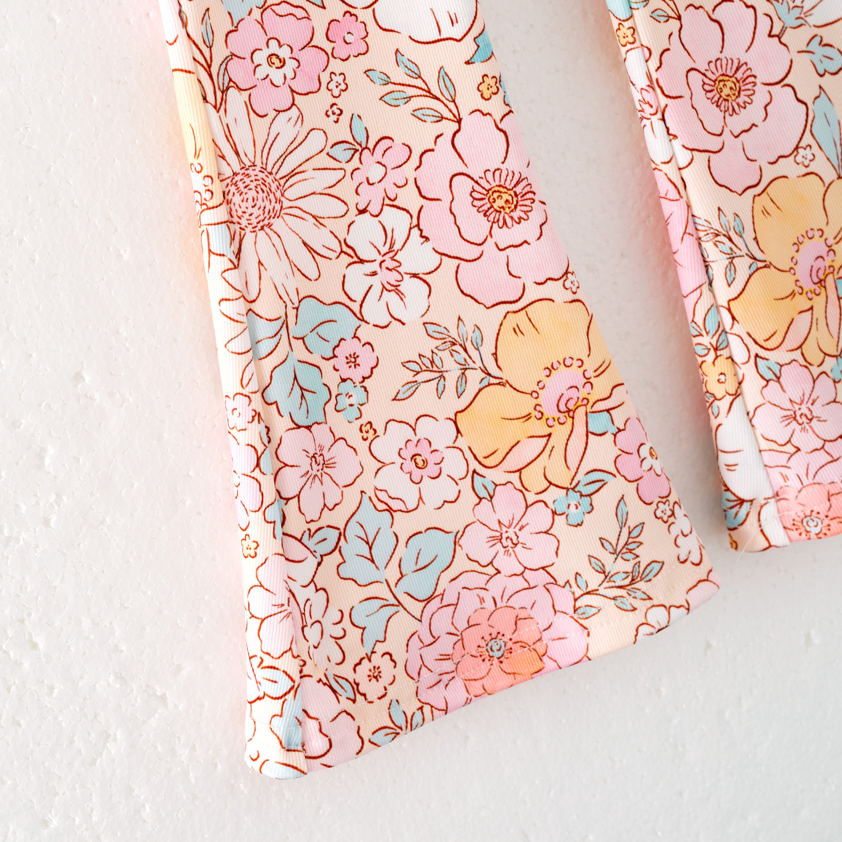 (Pre Order)Girls Spring and Summer Bow&Floral Print Twill Outfit Set