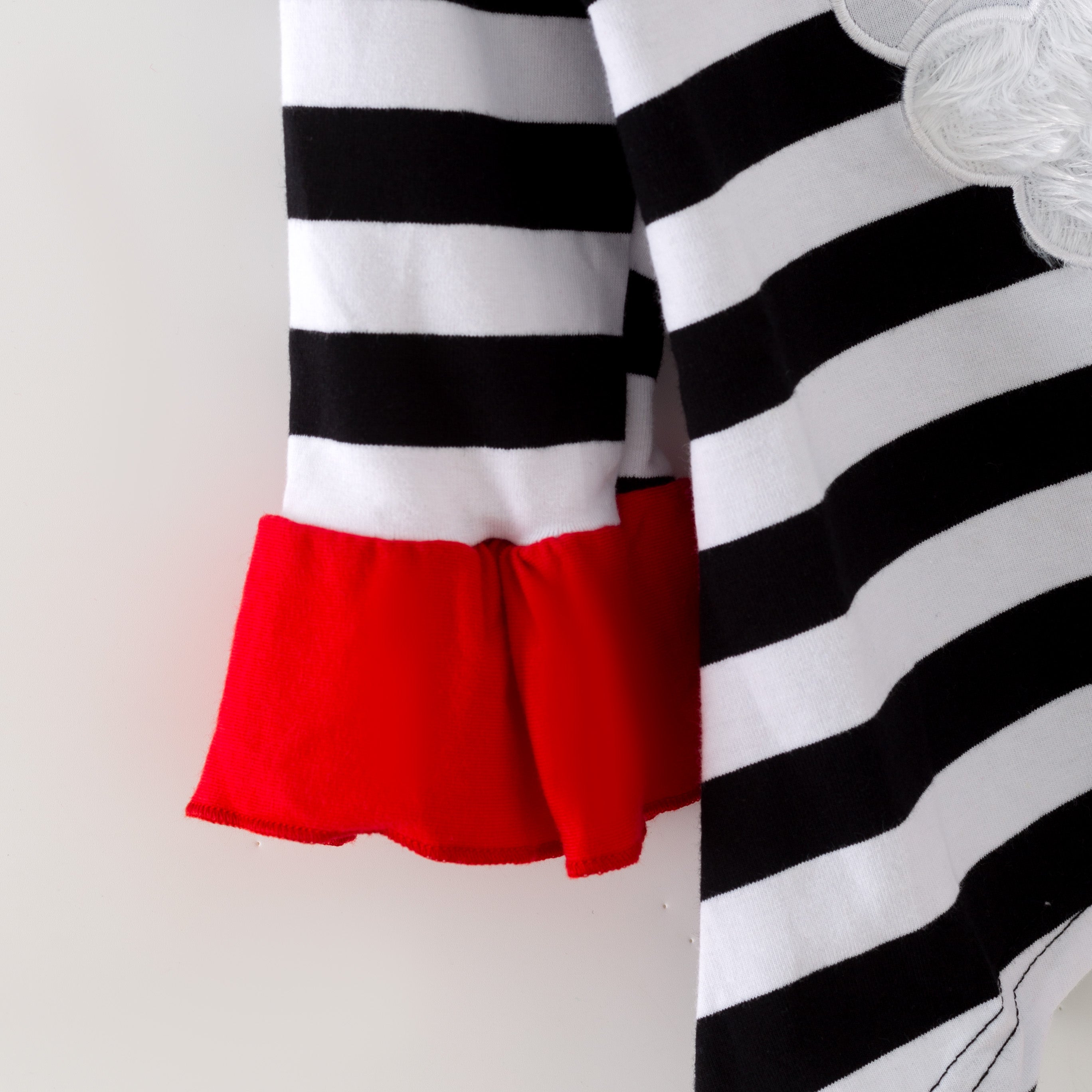 (In Stock)Girls Christmas Santa Claus Applique Outfit Set