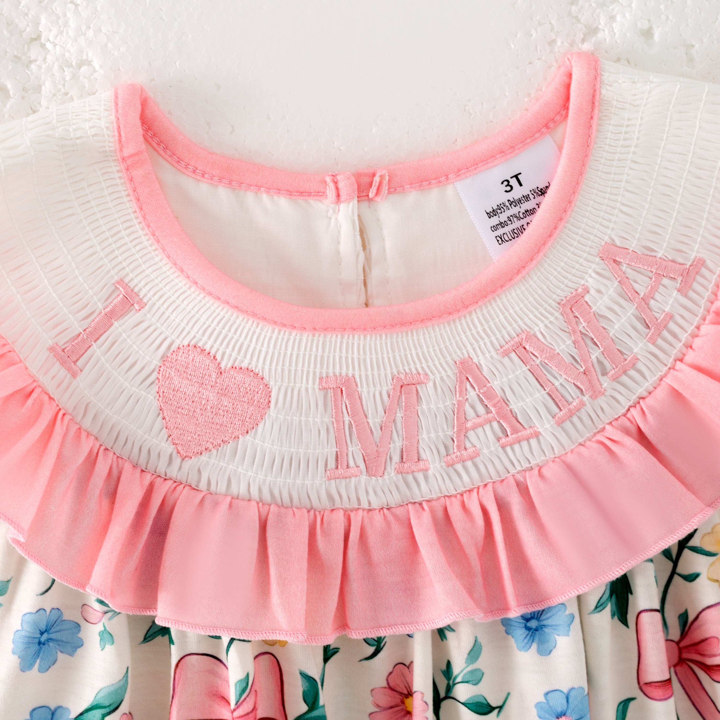 (Pre Order)Mommy and Me I♥MAMA,I♥DAD Embroidery Smocked Dress,Romper