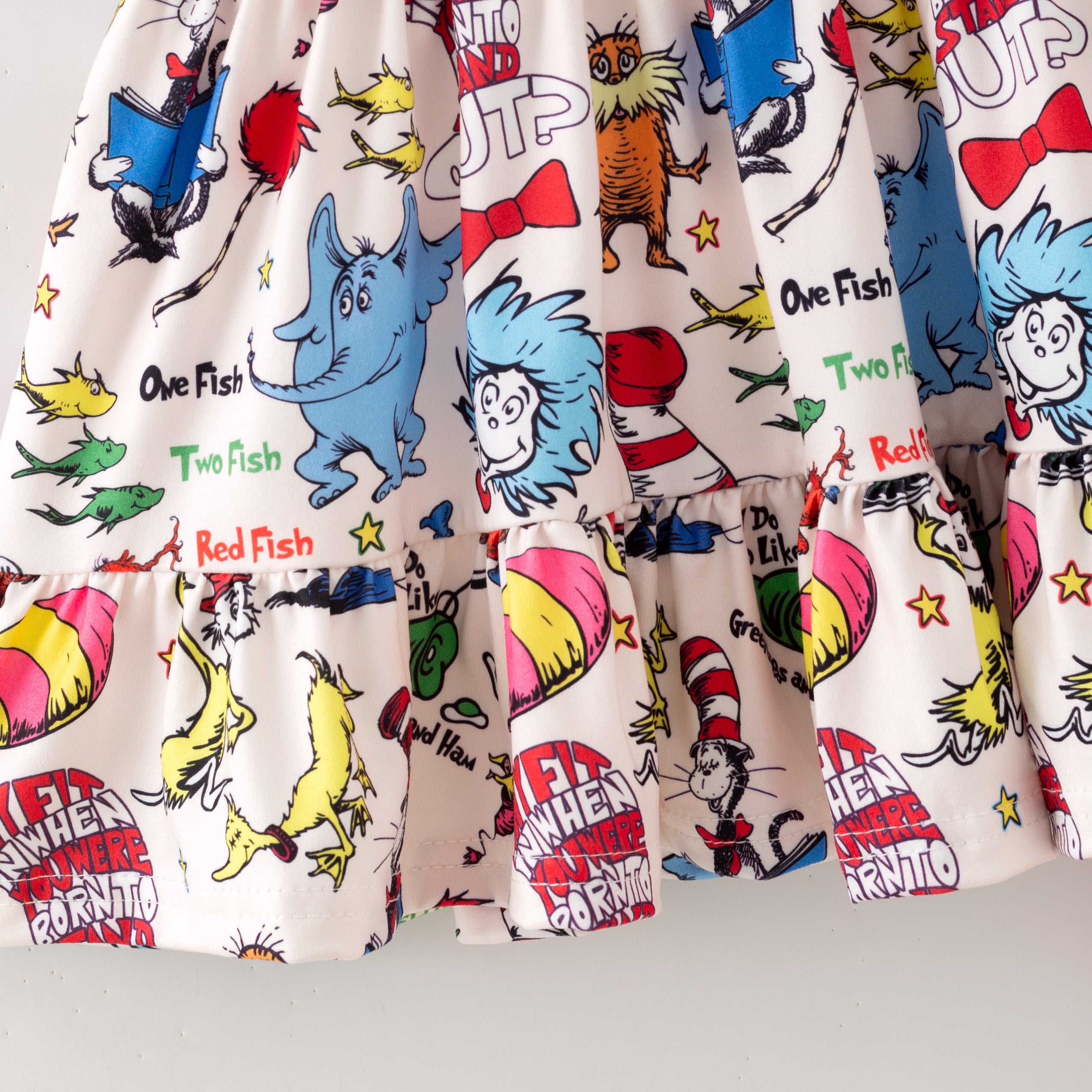 (In Stock)Girls DR SEUSS Print Outfit Set