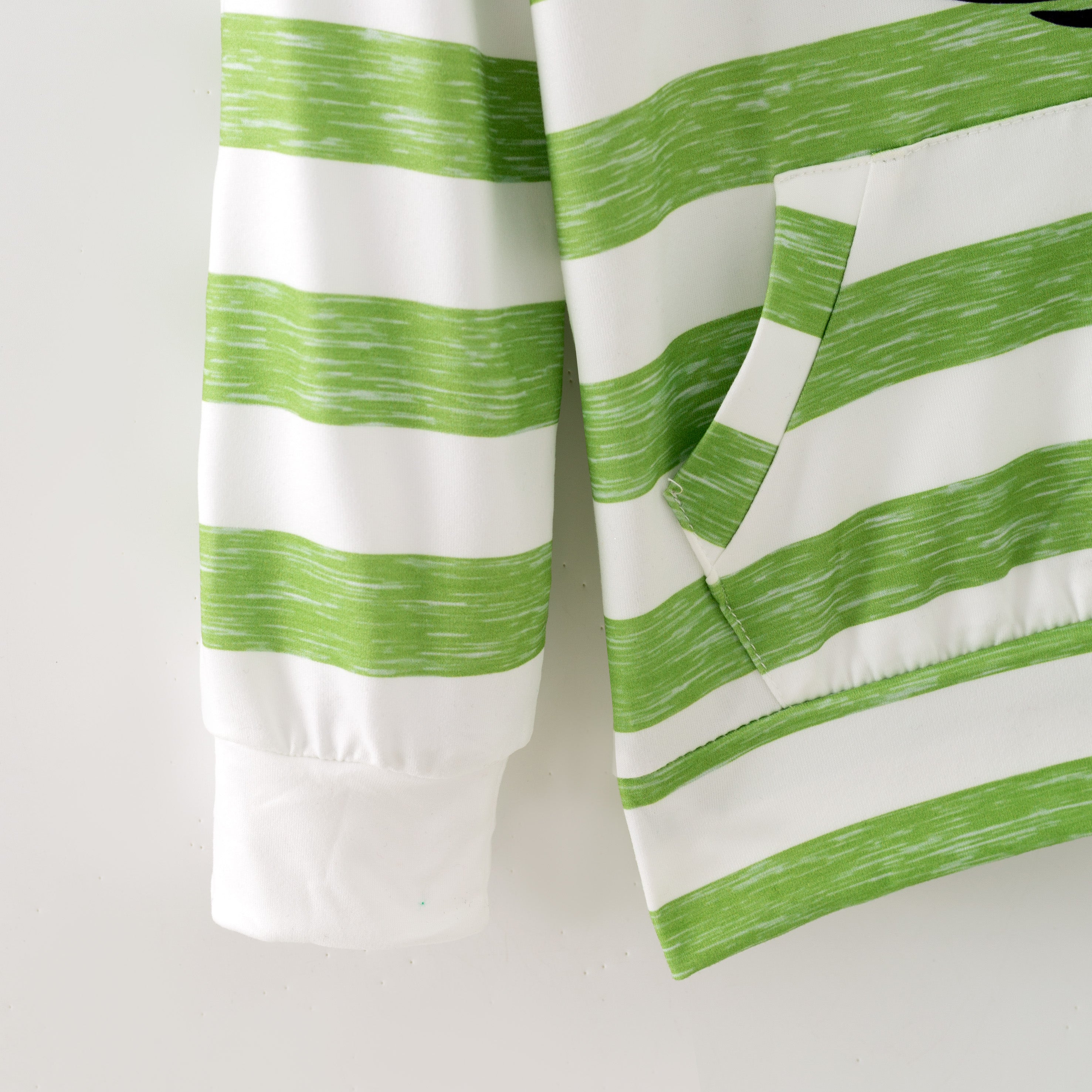 (In Stock)Mommy&Me Christmas Cartoon Print Hoodie