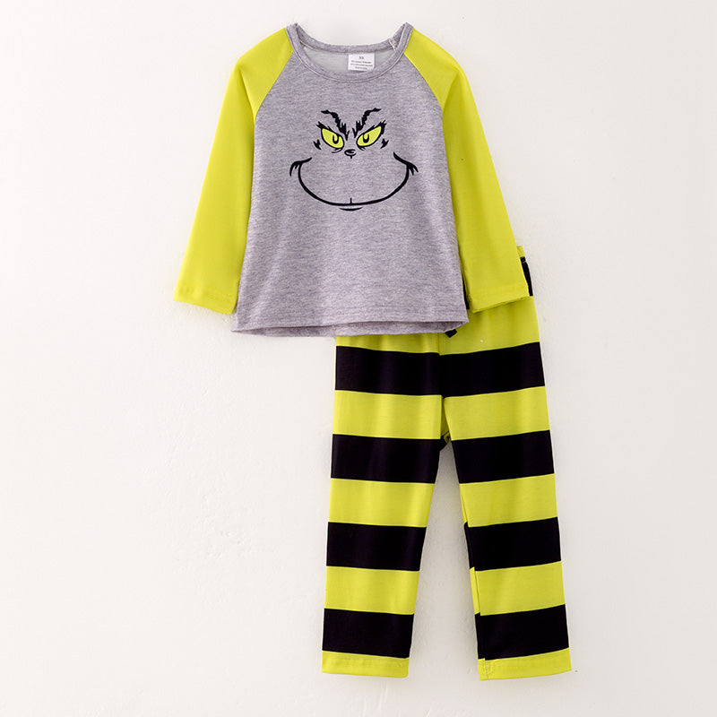 (In Stock G32-3-1)Mommy and Me Christmas Print Pajamas