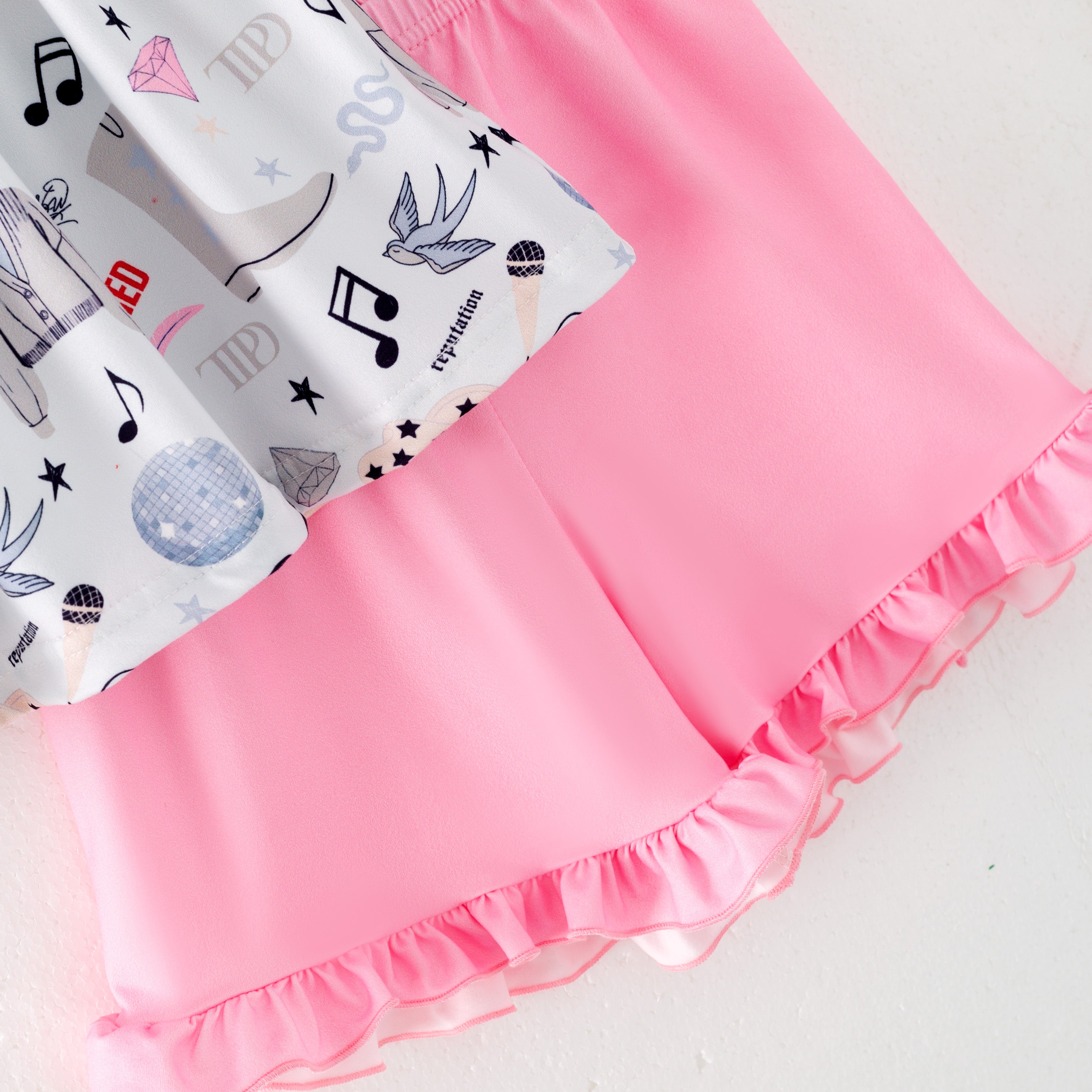 (Pre Order)Girls Spring and Summer Character Print Shorts Set