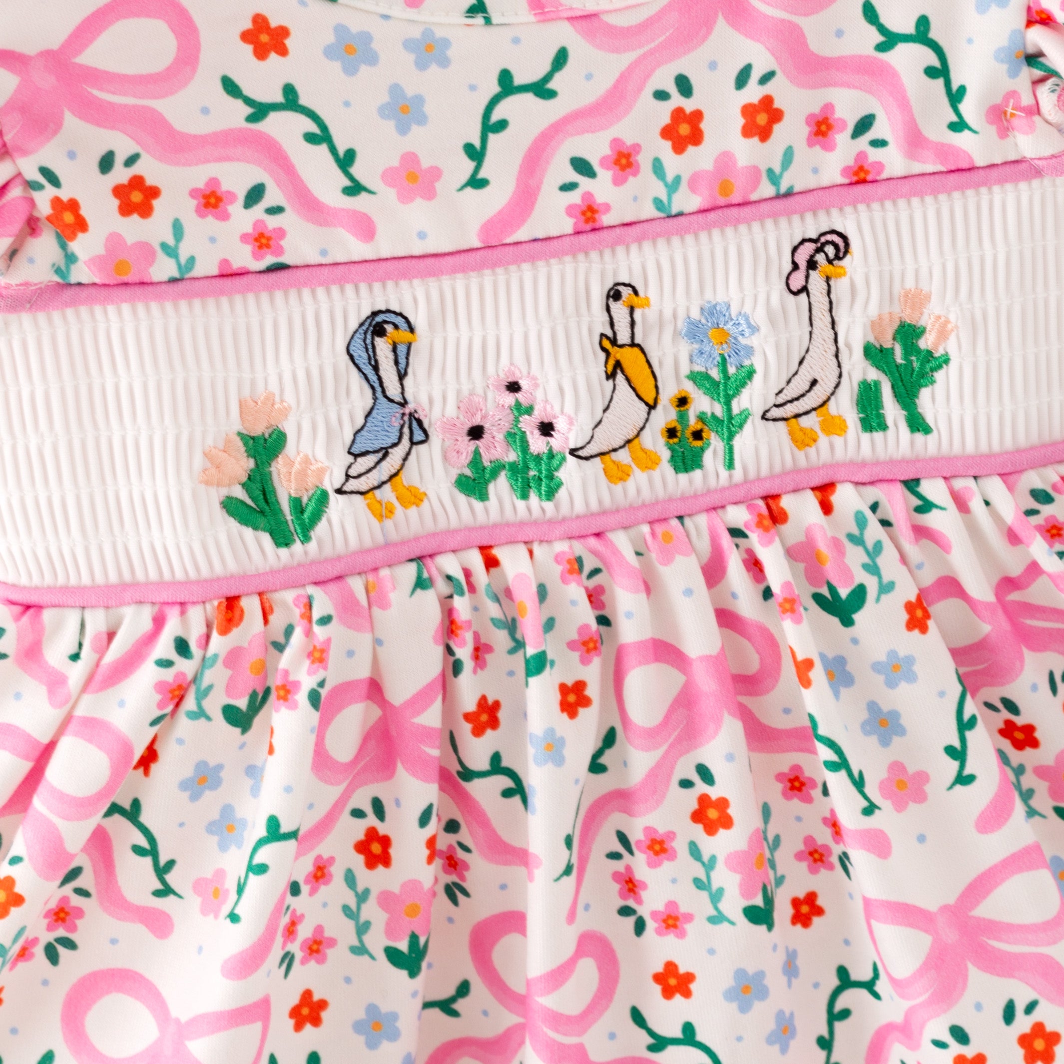 (Pre Order)Sisters Spring and Summer Goose Embroidery Smocked Dress&Bloomer Set