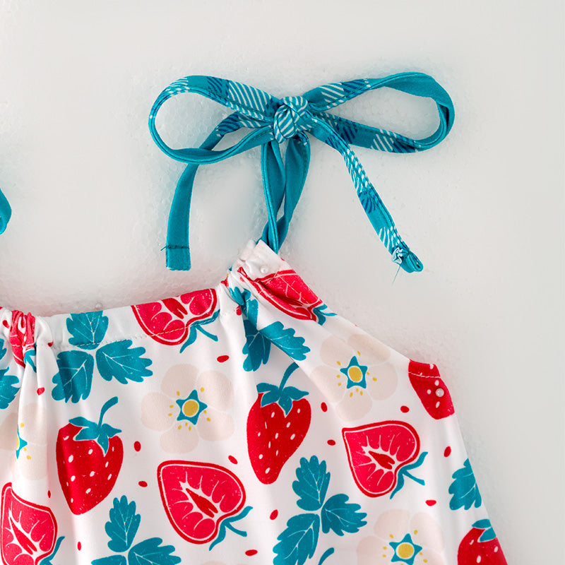 (In Stock L06-01-02)Girls Strawberry Print Short Set