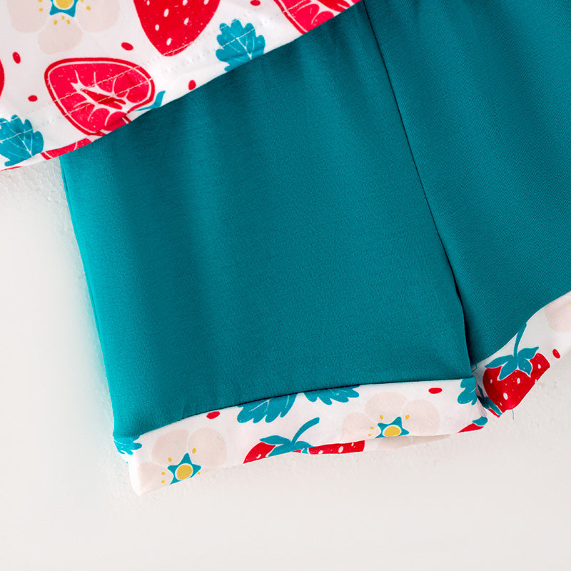 (In Stock L06-01-02)Girls Strawberry Print Short Set