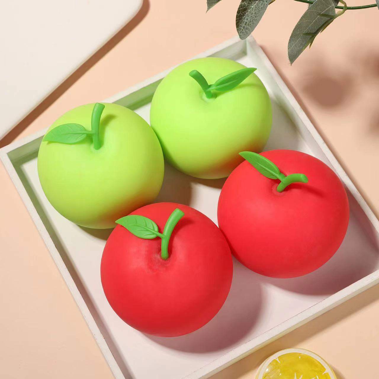 (Pre Order)Squishy Squeeze Apple Toy