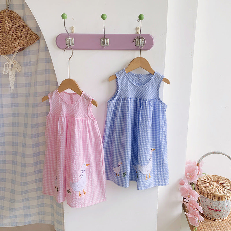 (In Production)Girls Spring&Summer Goose Applique Plaid Dress