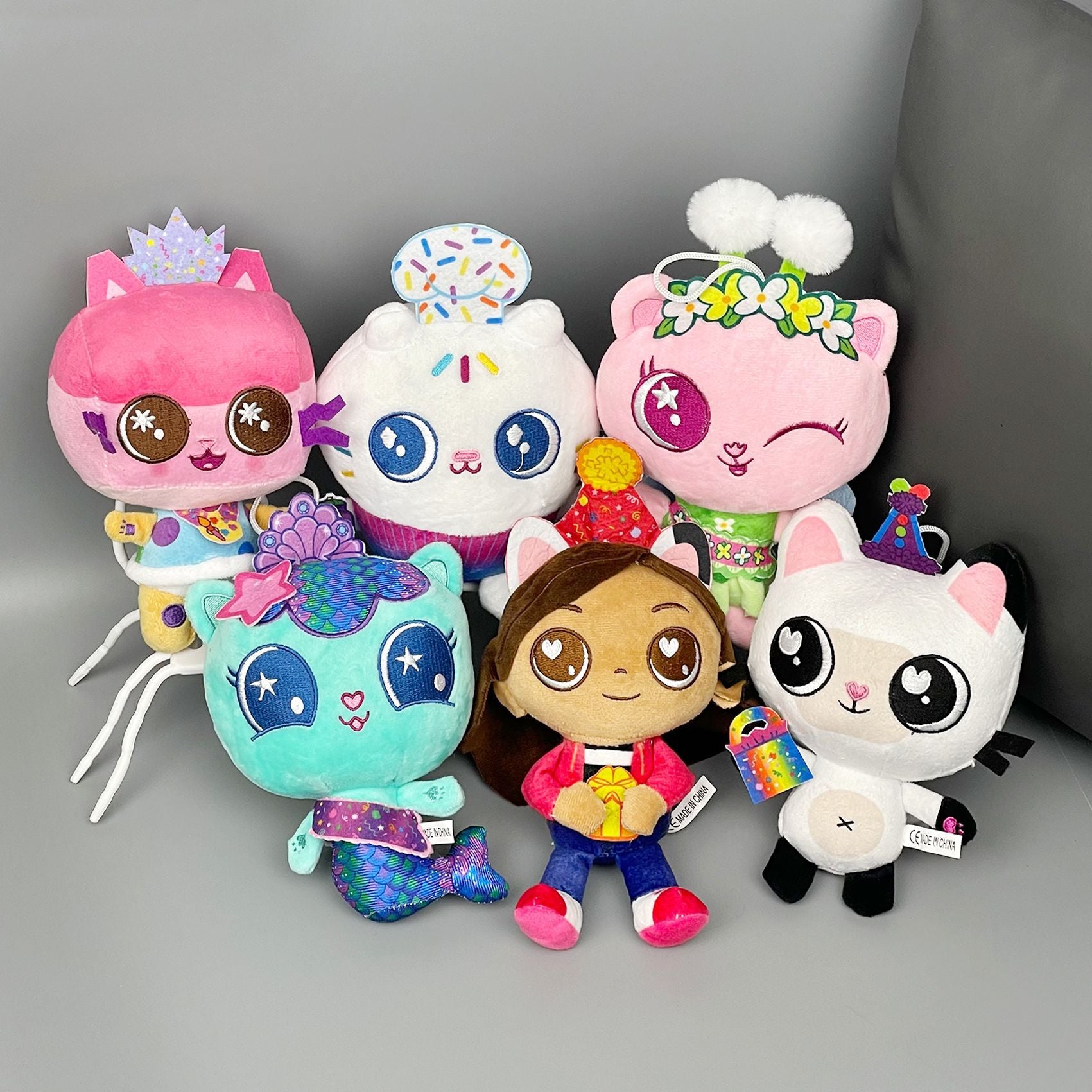 (Pre Order)Cartoon Plush Doll