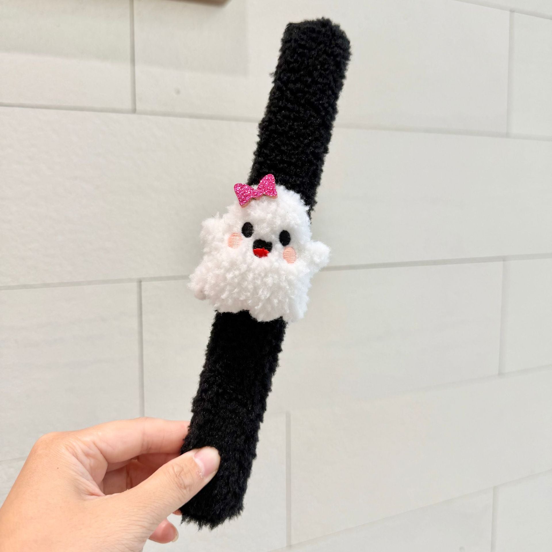 (Pre Order)Halloween Furry Wristband