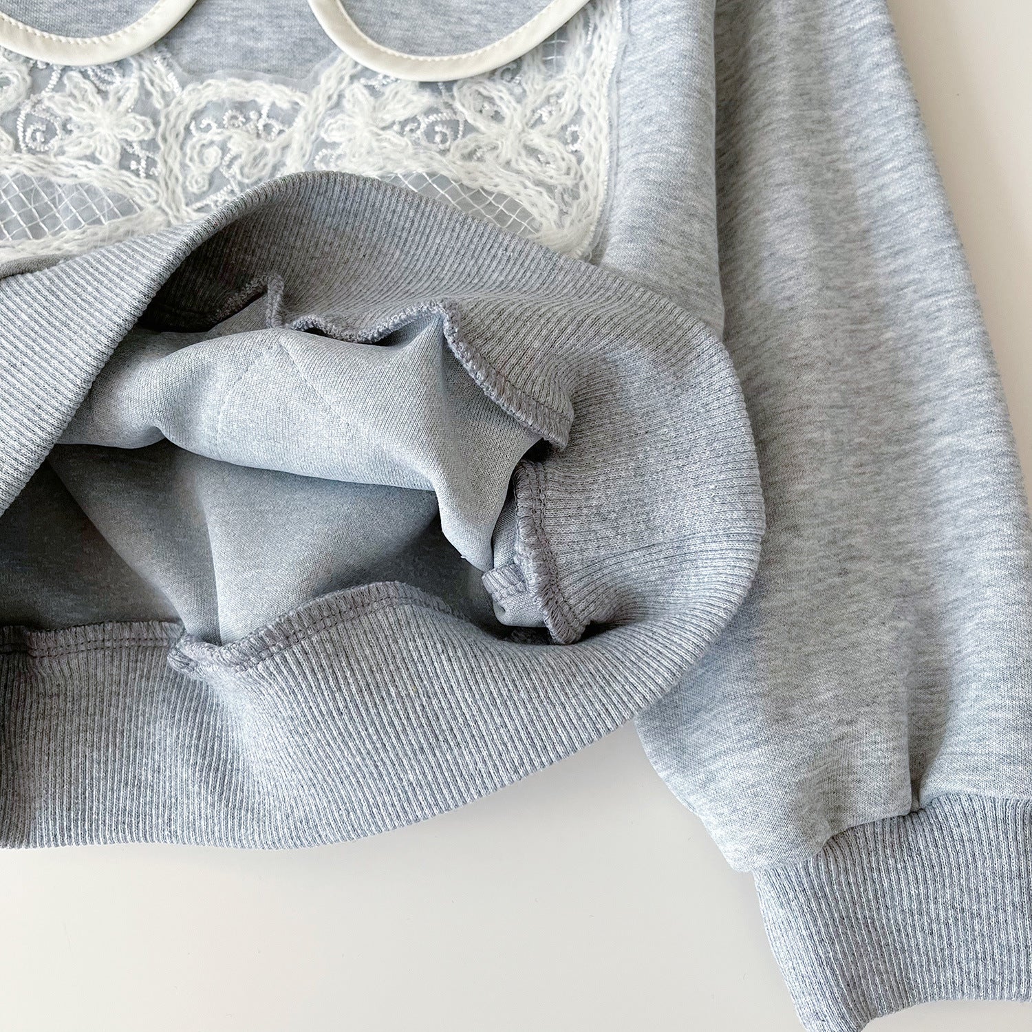 (In Production)Girls Fall&Winter Bow Applique Doll Collar Sweatshirt Set