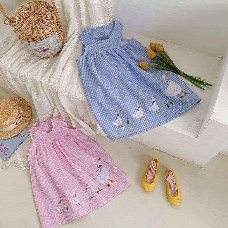 (In Production)Girls Spring&Summer Goose Applique Plaid Dress