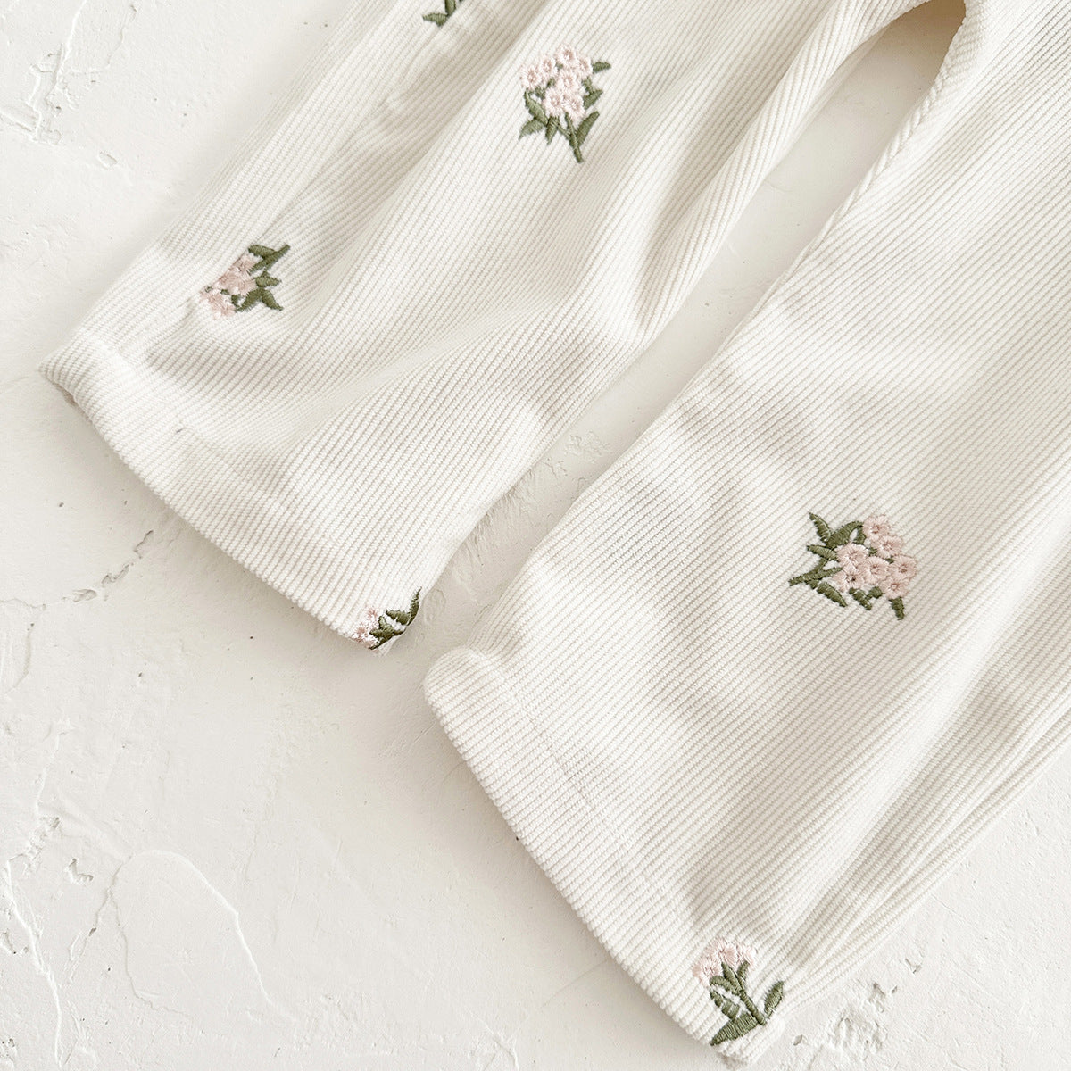 (In Production)One Pack(5 Pieces total)Sale Girls Summer Floral Embroidery Corduroy Overalls