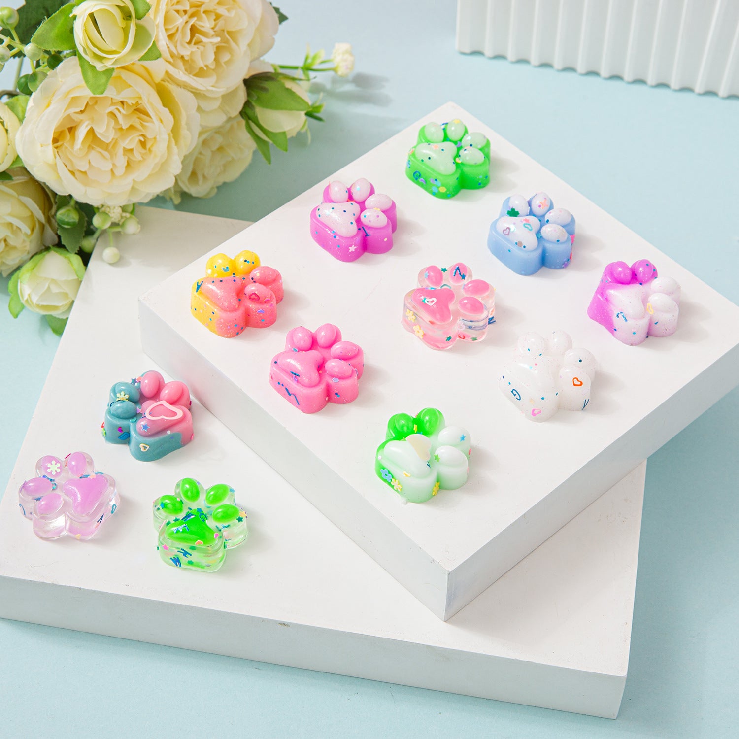 (Pre Order)Squeeze Cat PAWS Toy