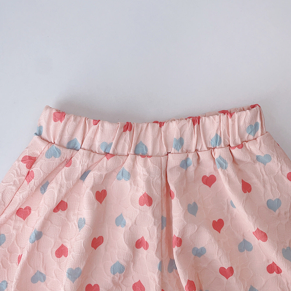 (In Production)Girls Spring and Summer Heart Print Smocked Shorts Set