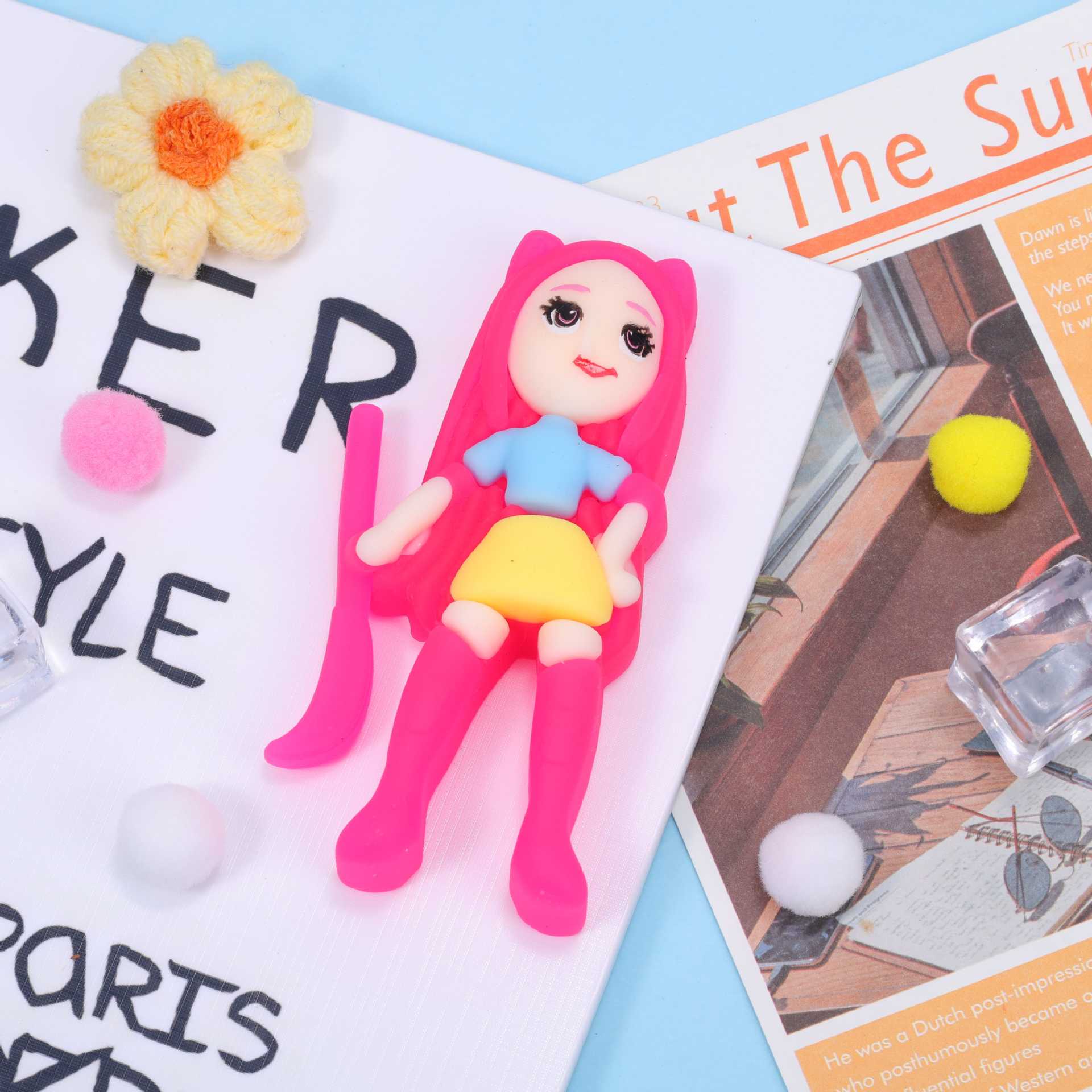 (Pre Order)Squeeze Movie Character Toy
