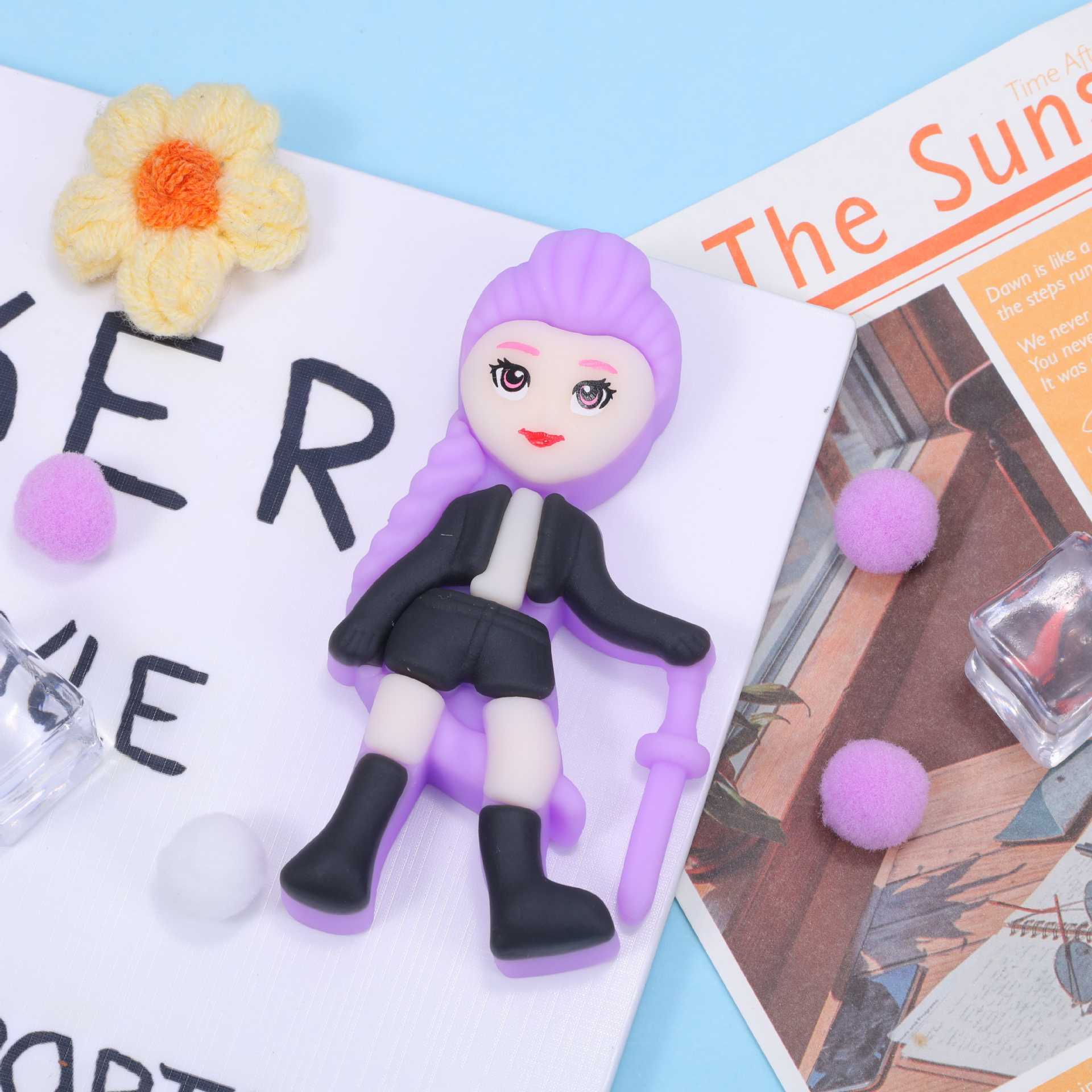 (Pre Order)Squeeze Movie Character Toy