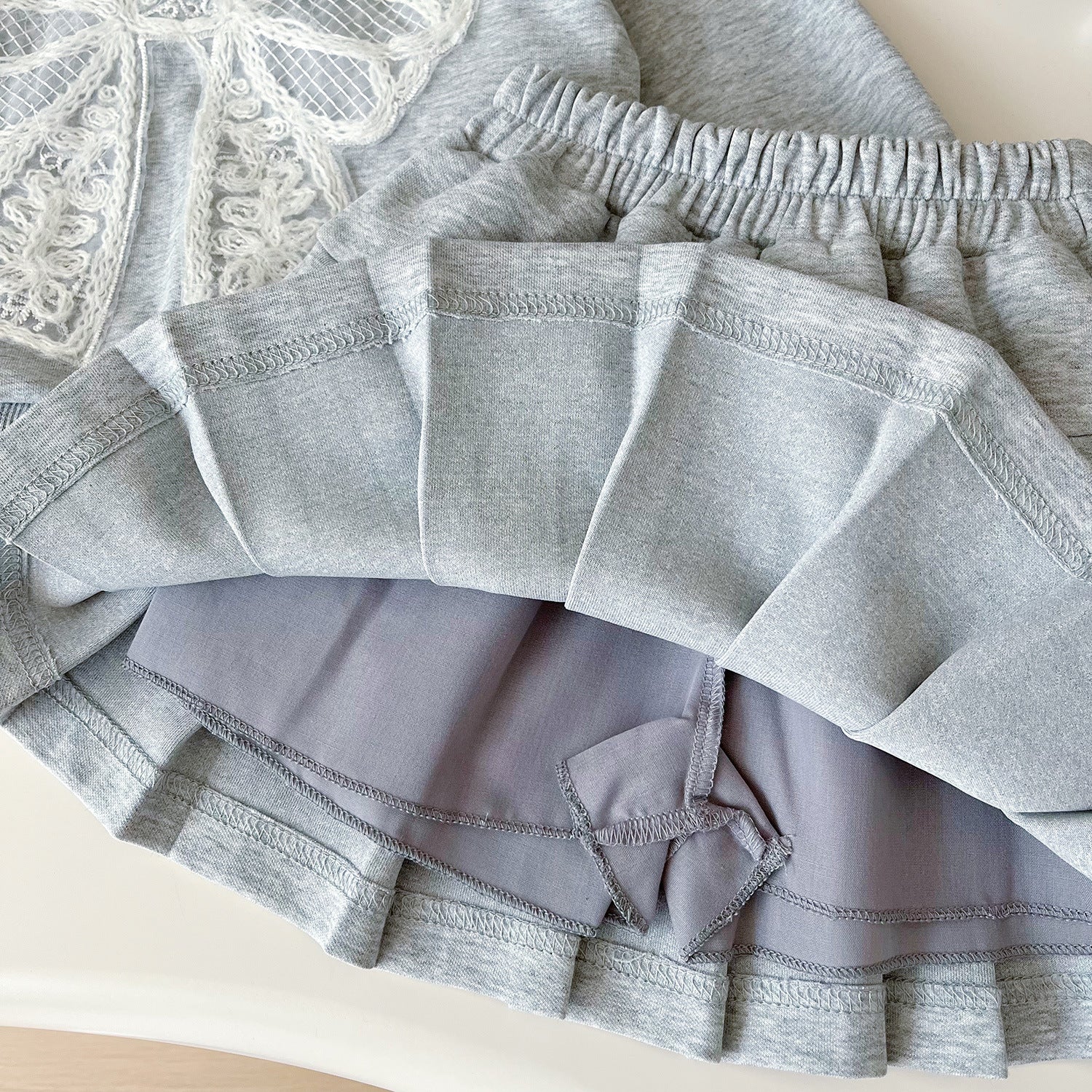 (In Production)Girls Fall&Winter Bow Applique Doll Collar Sweatshirt Set