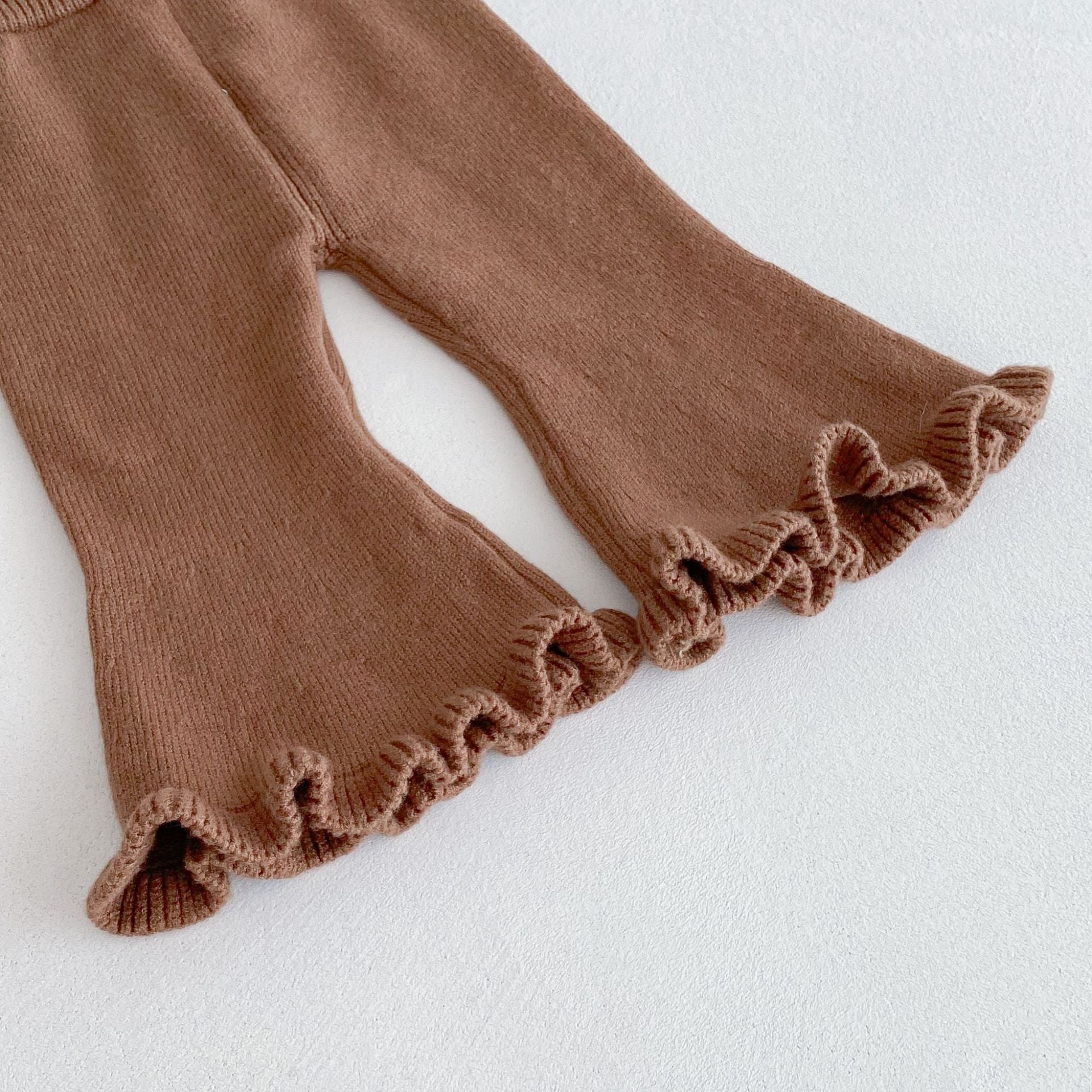 (In Production+Prepack Zone)Girls Fall&Winter White Bow Sweater Khaki Pants with Bag 3 PCS