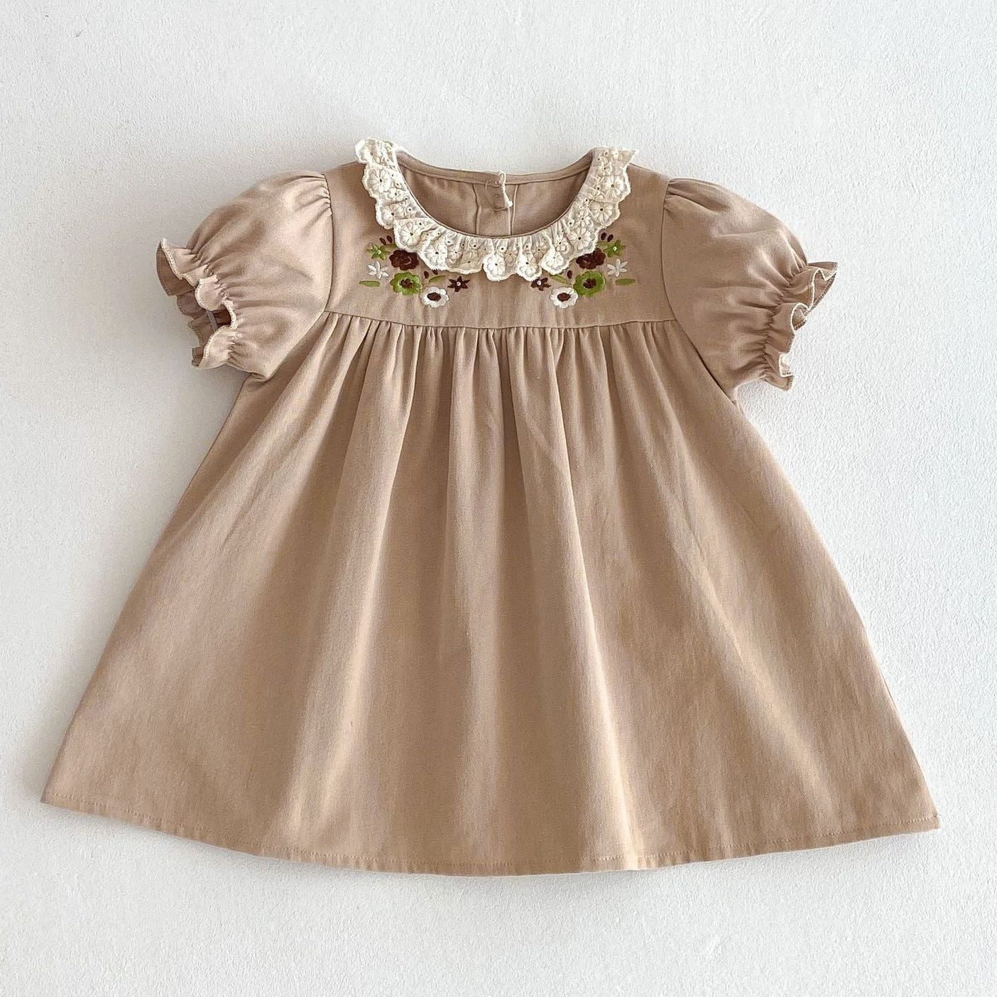 (In Production)Girls Fall Floral Embroidery Ruffle Dress
