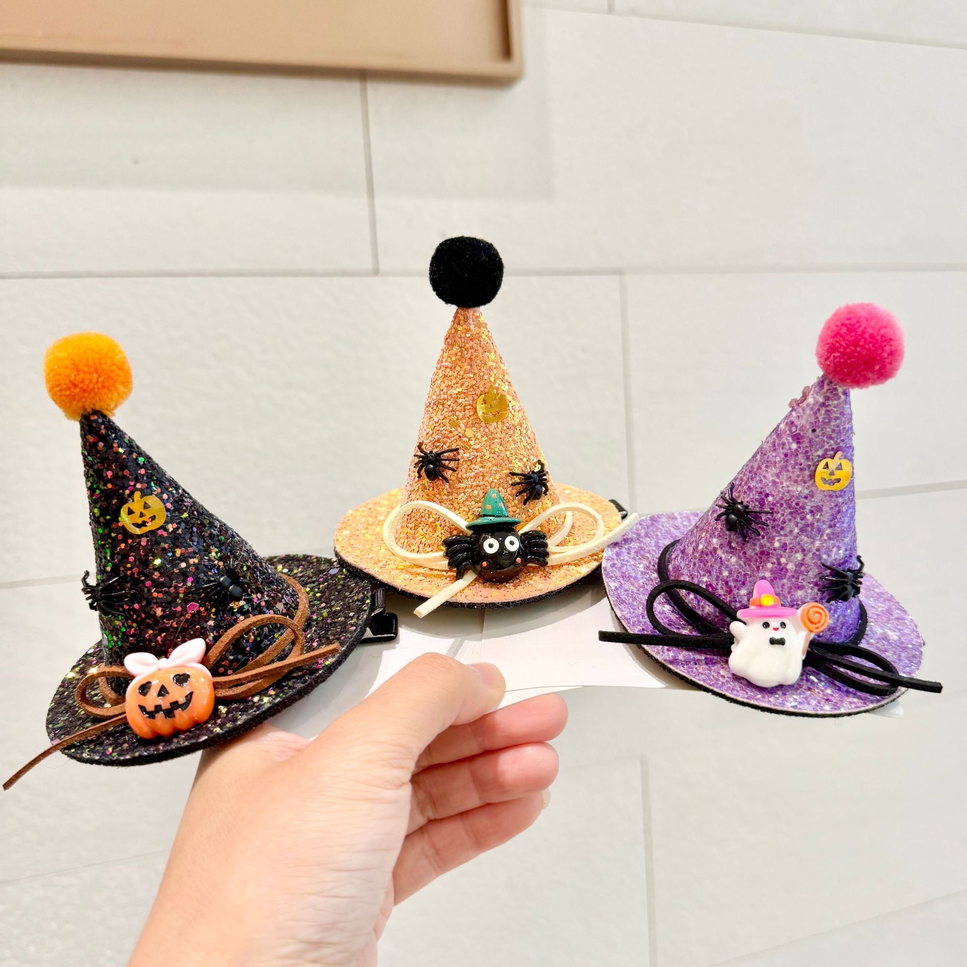(Pre Order)Halloween Sequin Hat Style Hairpin