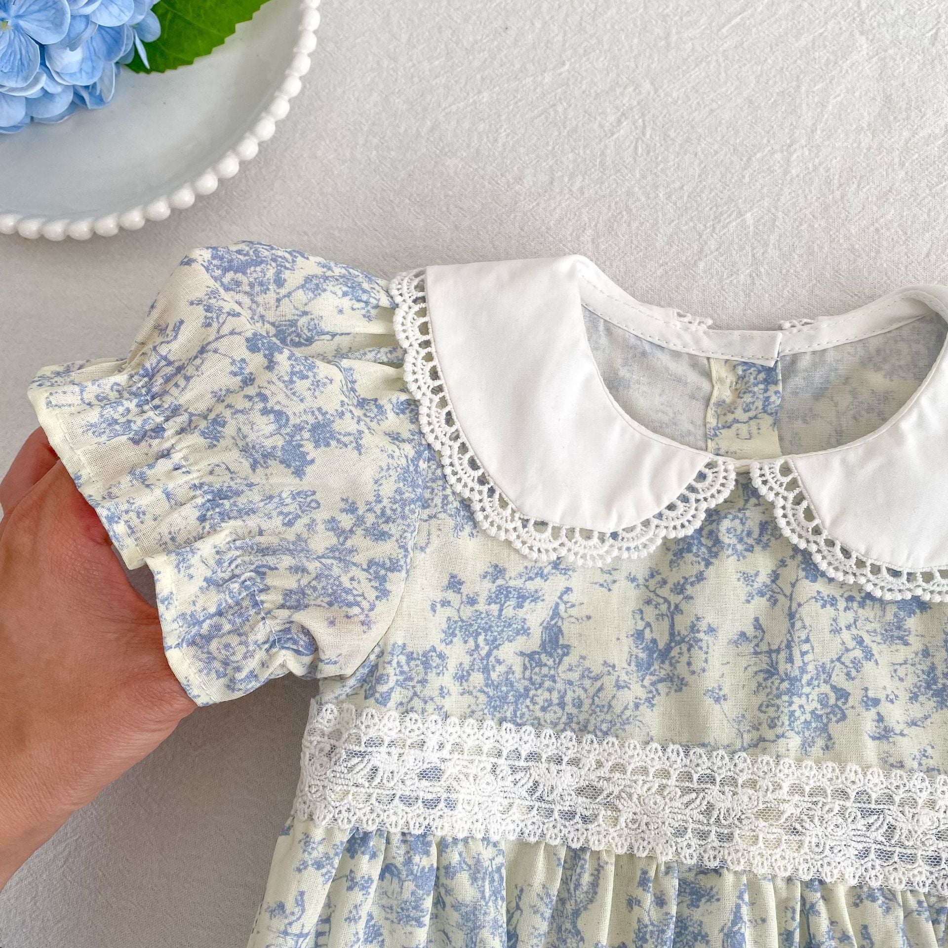 (Pre Order 2 Weeks)Sisters Floral Print Baby Collar Lace Dress&Romper