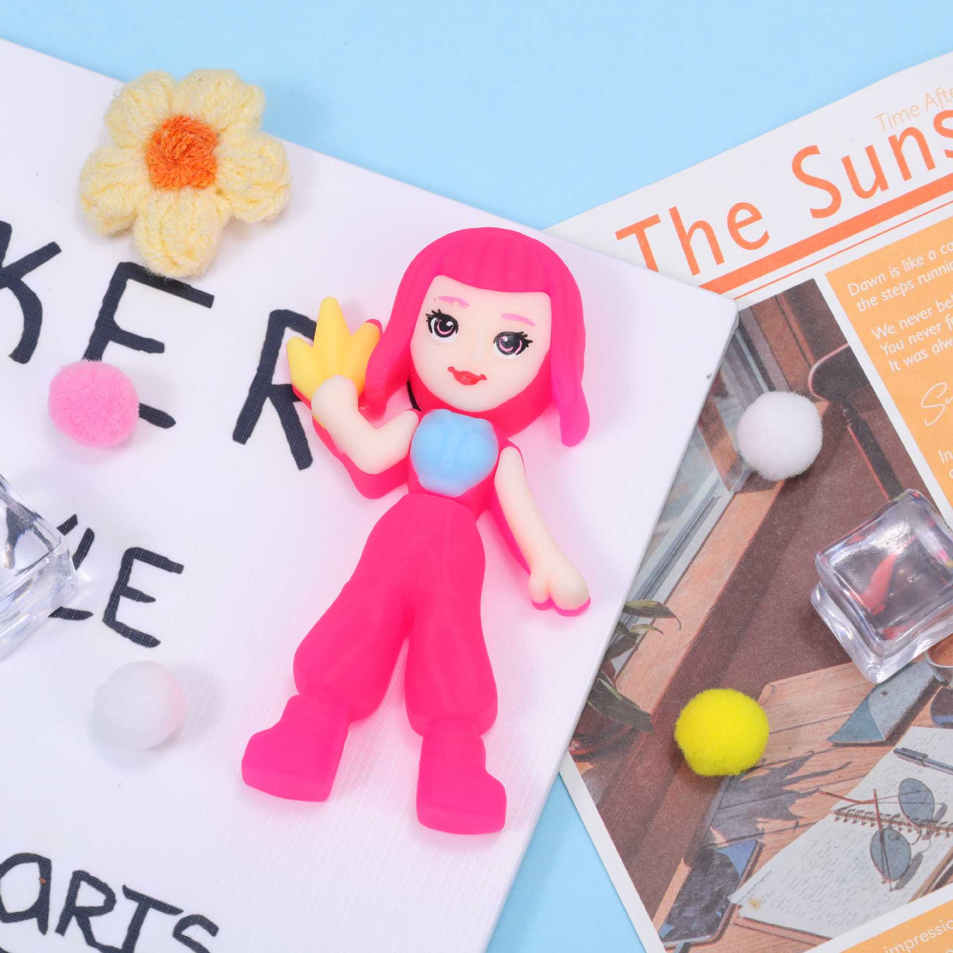 (Pre Order)Squeeze Movie Character Toy