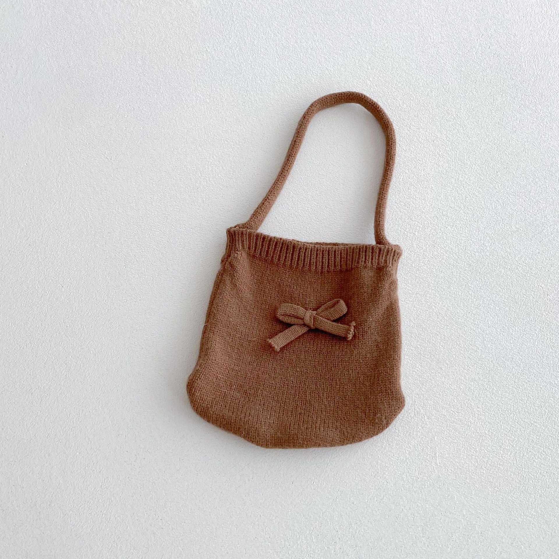 (In Production+Prepack Zone)Girls Fall&Winter White Bow Sweater Khaki Pants with Bag 3 PCS