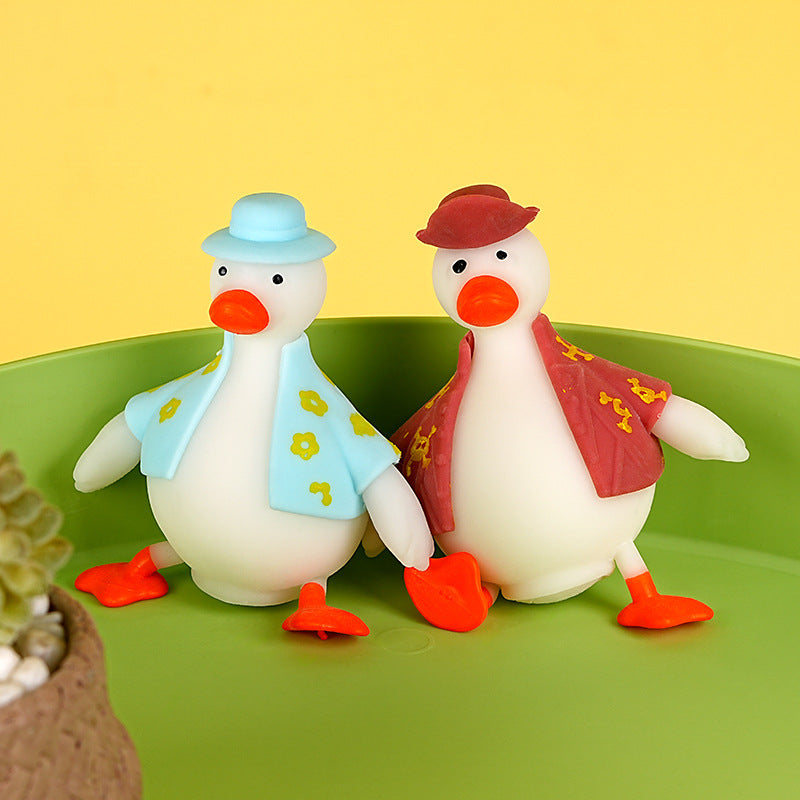 (Pre Order)Squeeze Goose Toy