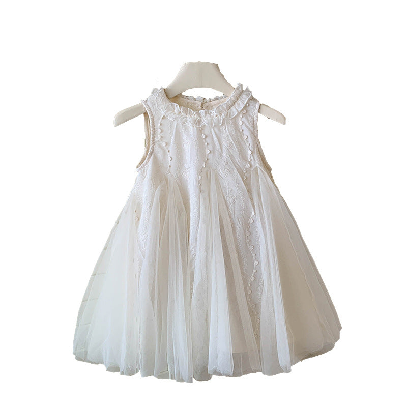 (In Production)Girls Spring&Summer Heart Embroidery Gauzy Dress
