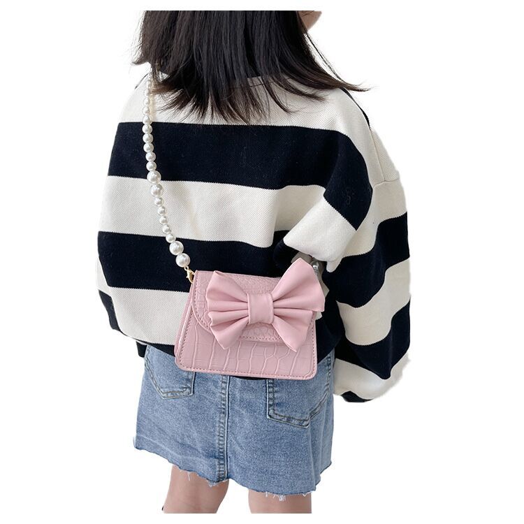 (Pre Order)Girls Pearl Chain Fashion Bow Crossbody Bag