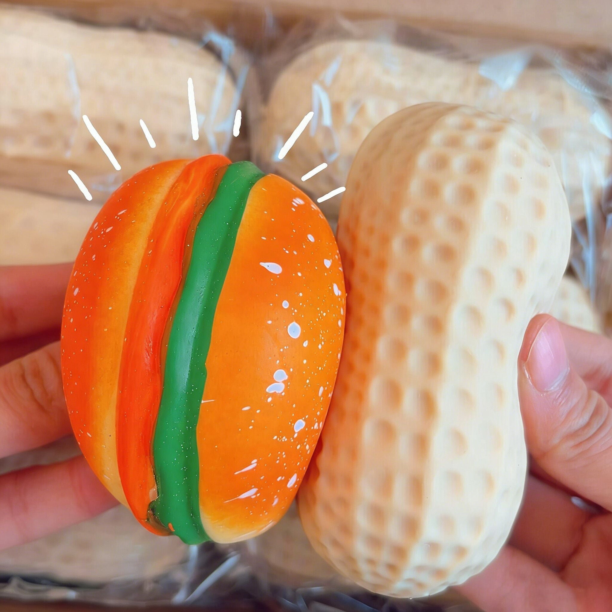 (Pre Order)Squeeze Peanuts, Hamburgers, Corn Toy