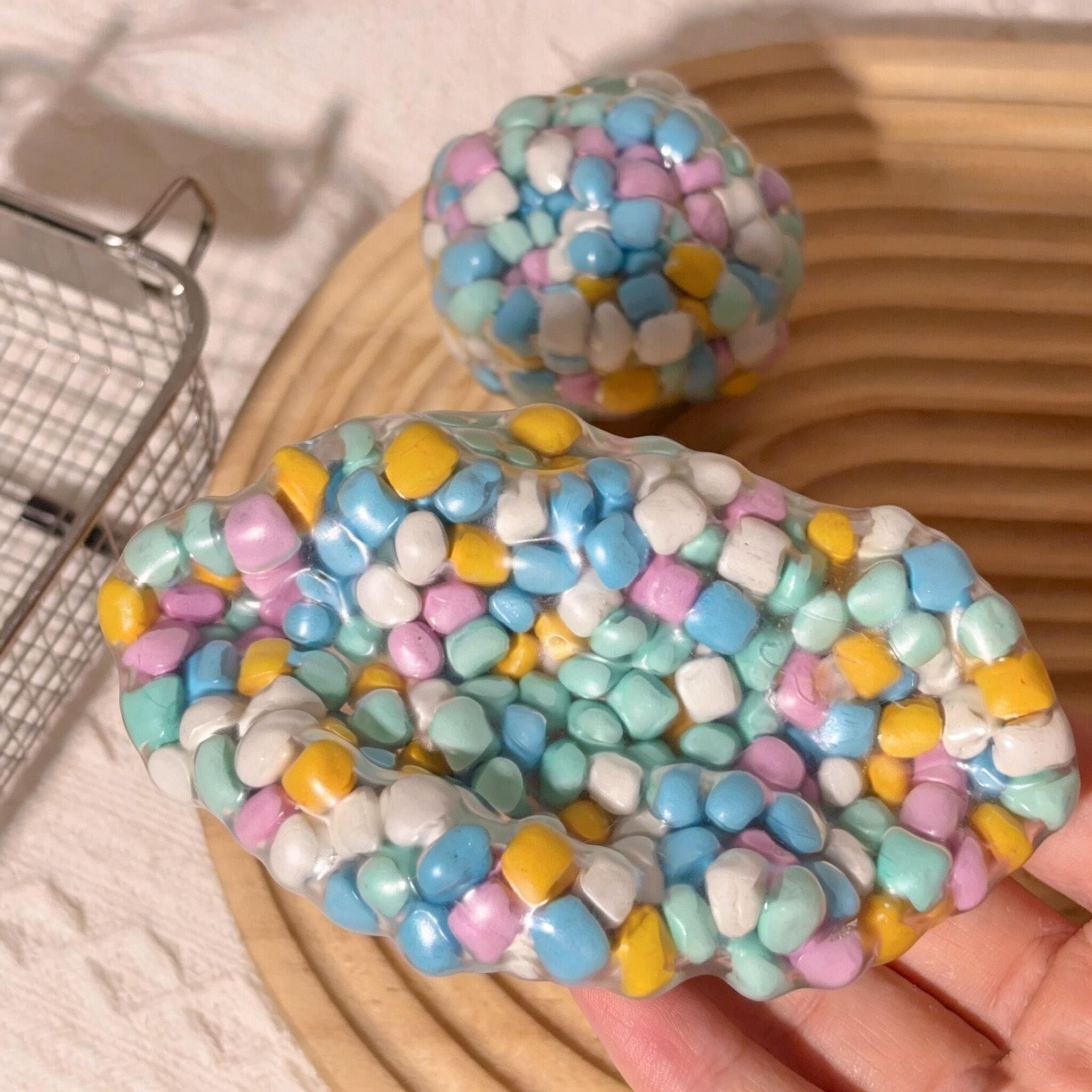 (Pre Order)Squeeze Multicolor Ball
