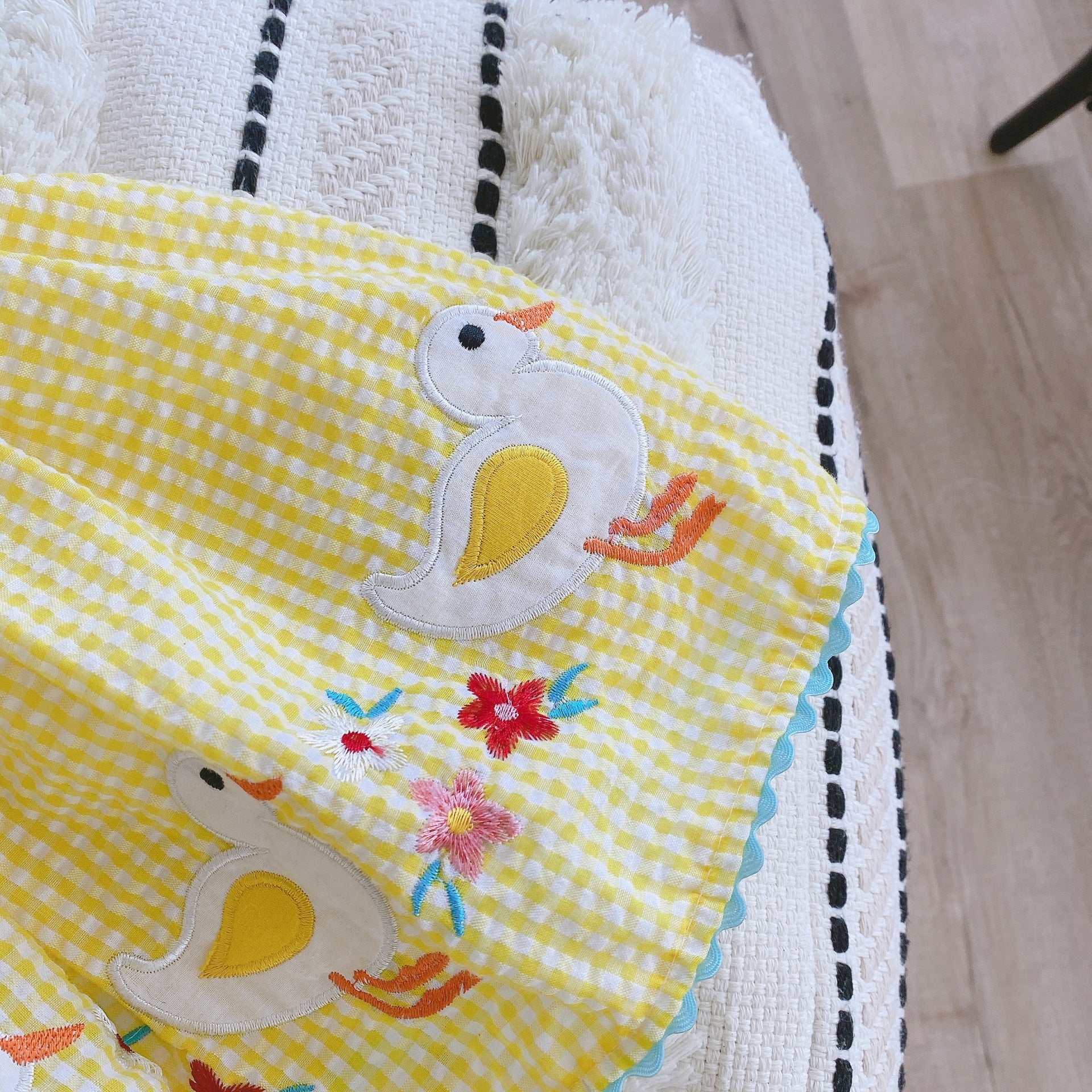 （In Production）Girls Spring&Summer Goose Applique Cotton Dress