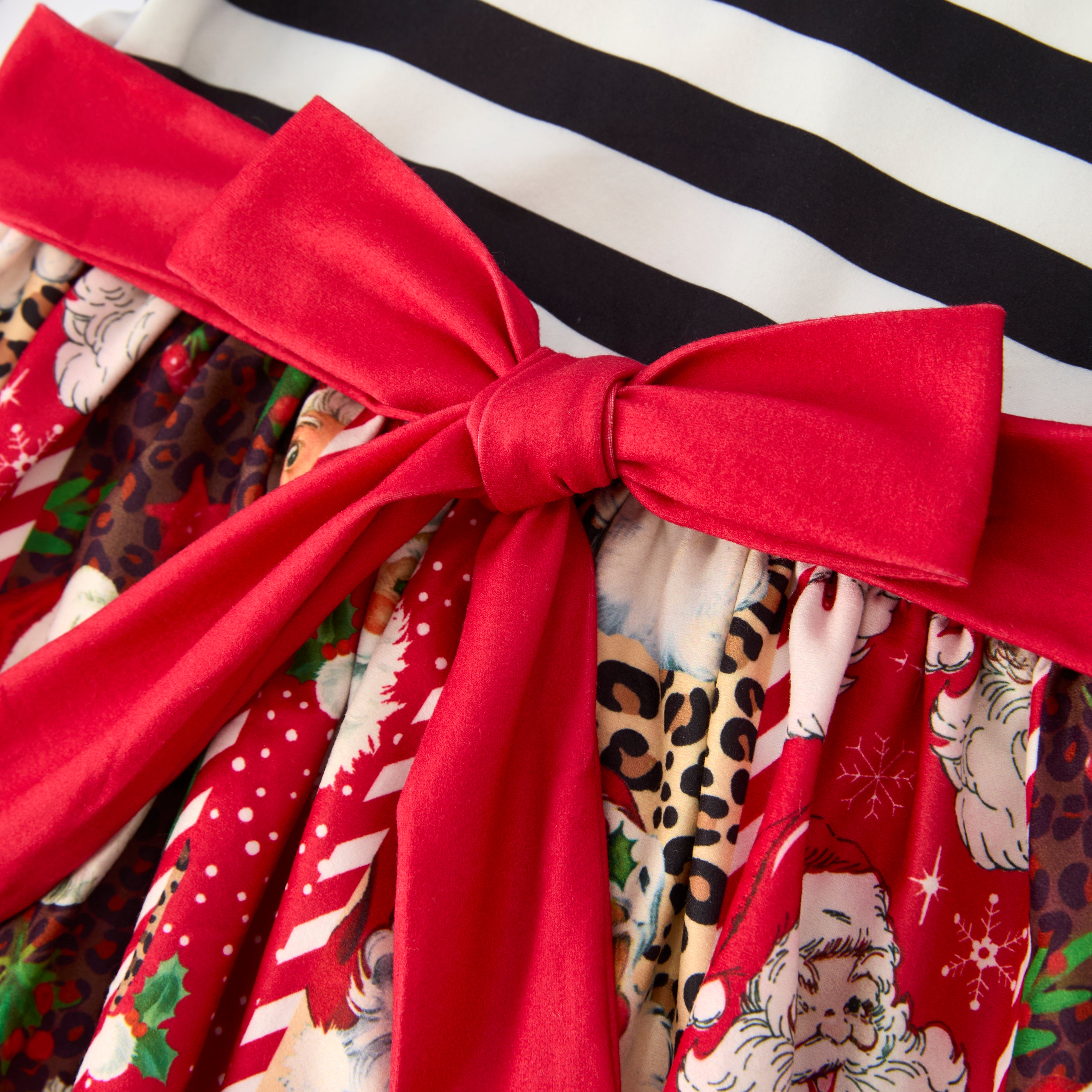 （In Stock）Girls Christmas Santa Claus Print Ruffle Dress