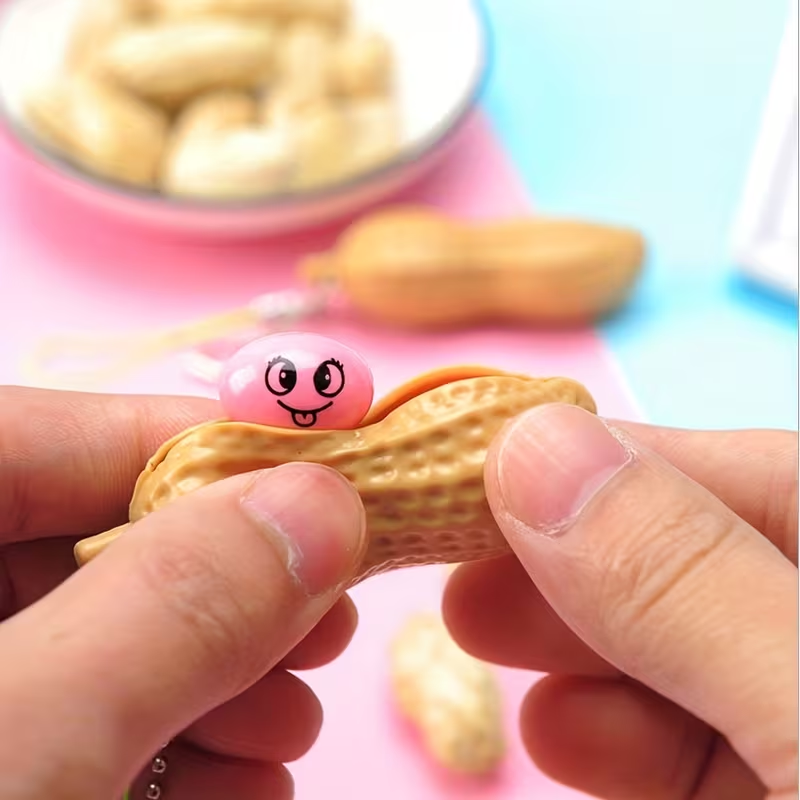 （Pre Order）Squeeze Bean, Peanut Toy-30 pcs
