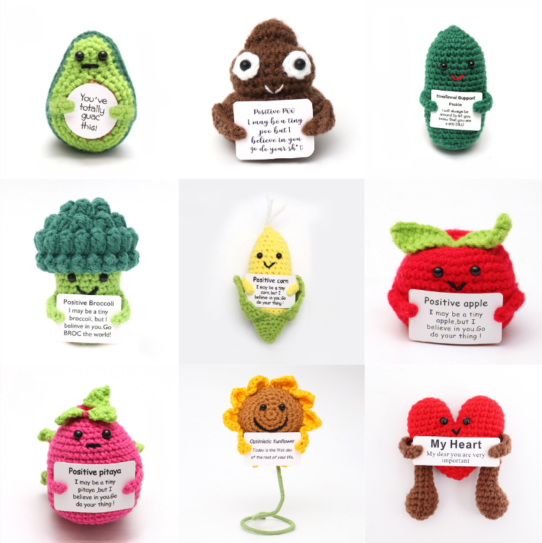 （Pre Order）Hand-knitted Doll