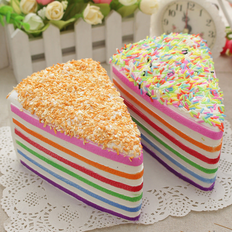 （Pre Order）Squeeze Cake Toy
