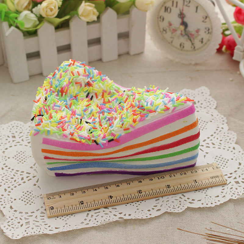 （Pre Order）Squeeze Cake Toy