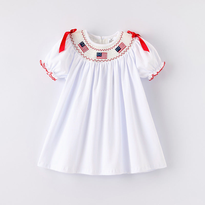 （In Stock）Girls Patriotic Embroidery Smocked Dress