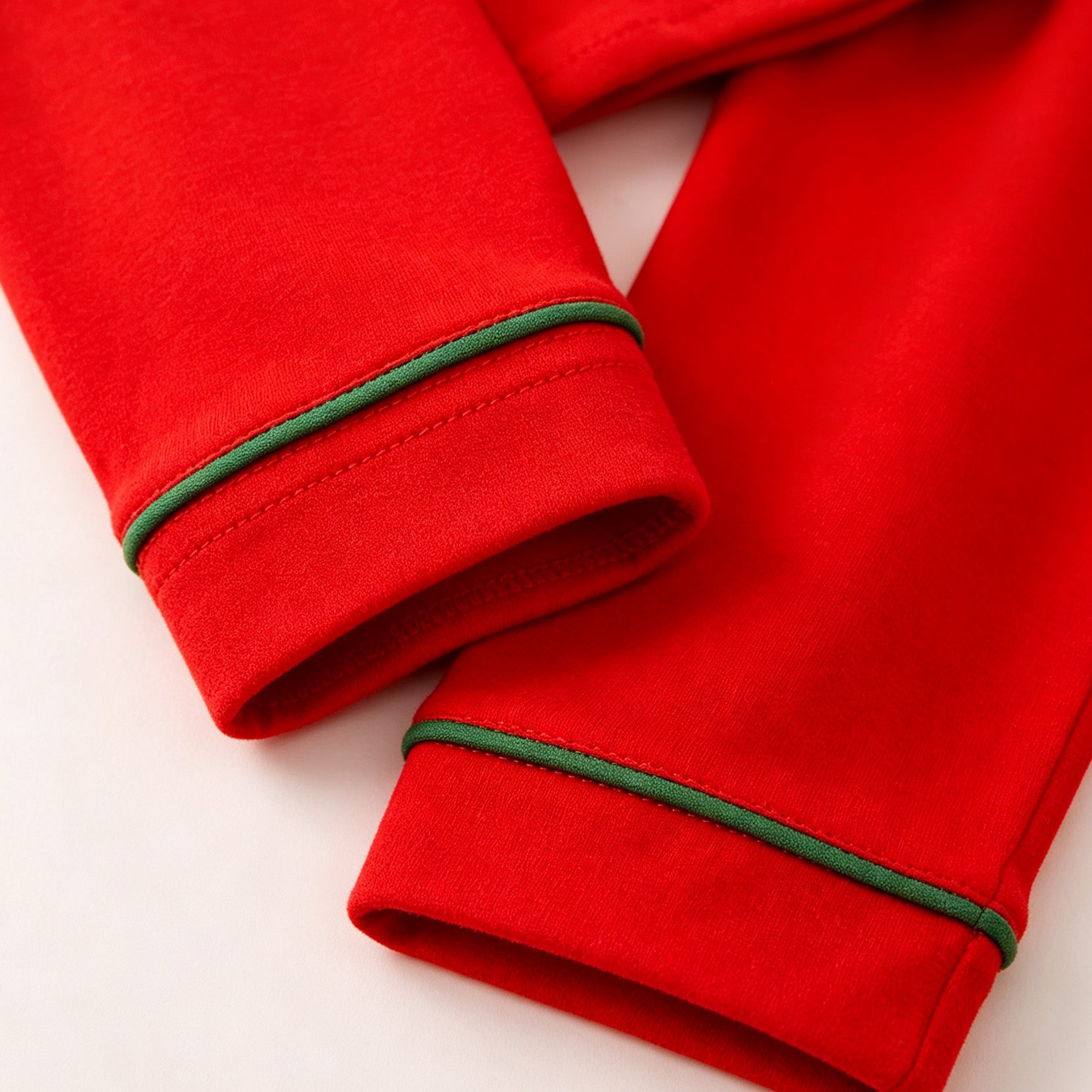 （In Stock）Girls Christmas Tree Embroidery Cotton Pajamas
